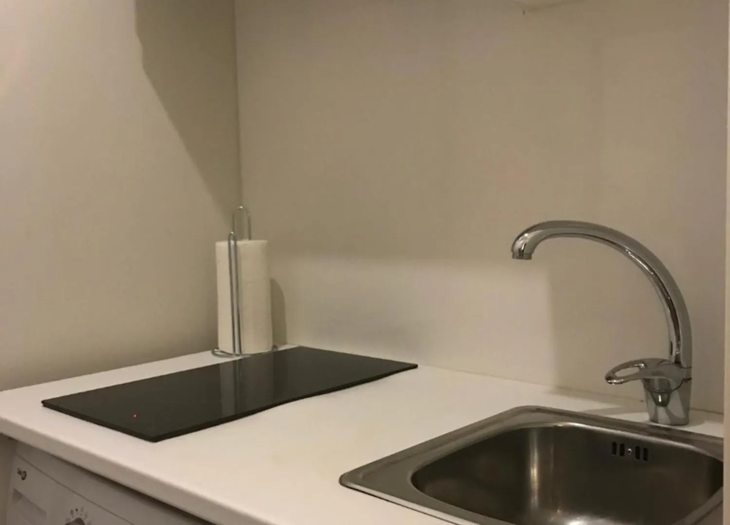 Charming Studio Apartment In Campolide - 2F Lisboa